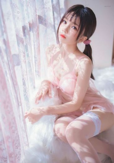 中国丰满少妇毛茸茸-迅雷看看在线天堂新版