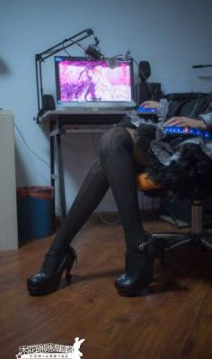 国产精品r级在线-超清免费国语